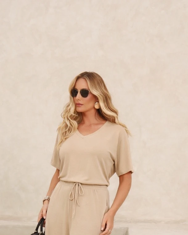 Blusa Ampla Decote V