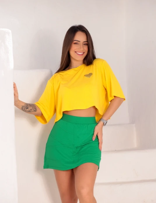 Blusa Cropped com Detalhe em Coração