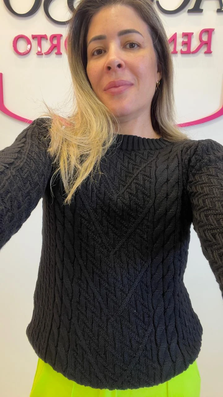 Blusa Tricot Trama Trabalhada