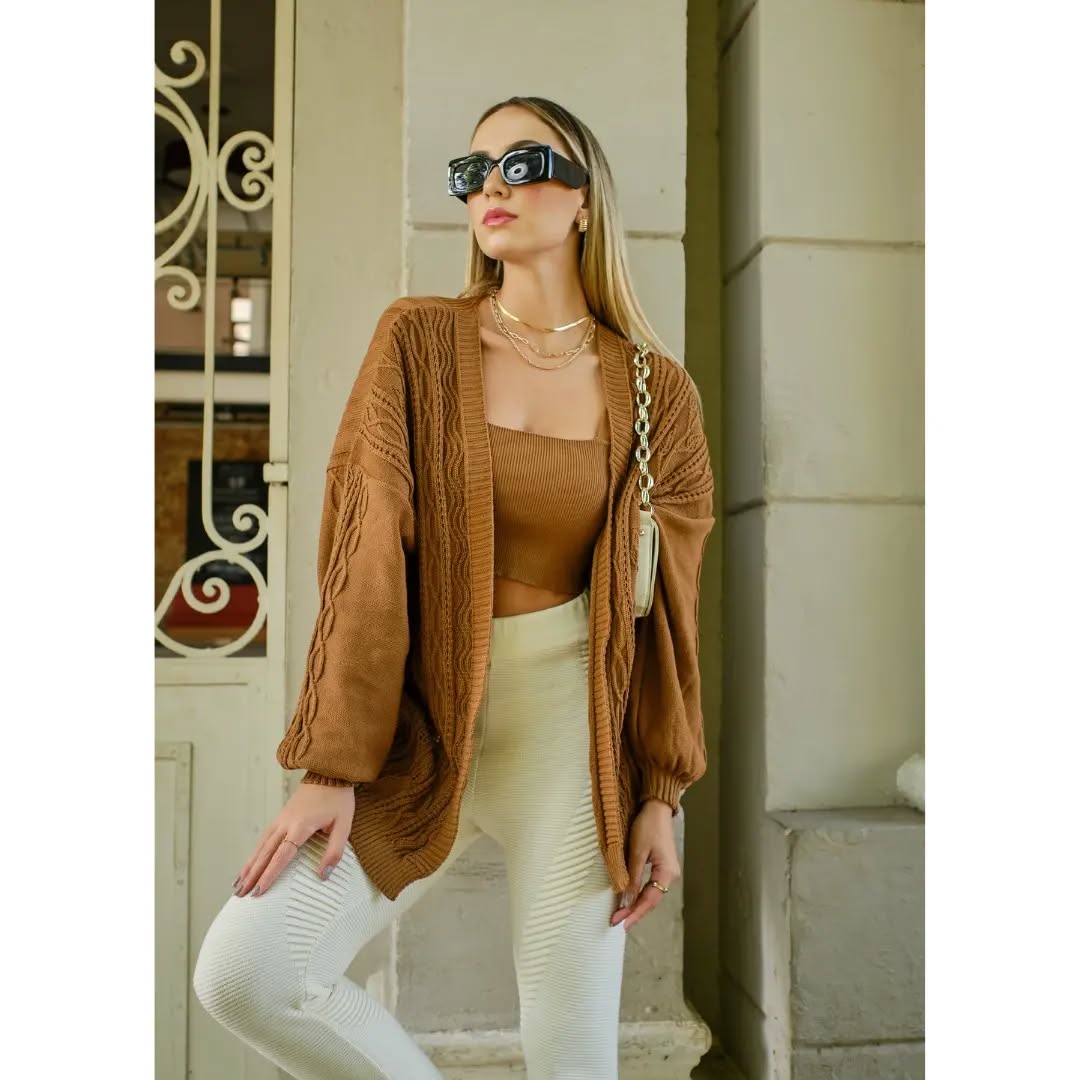 Cardigan com tranças