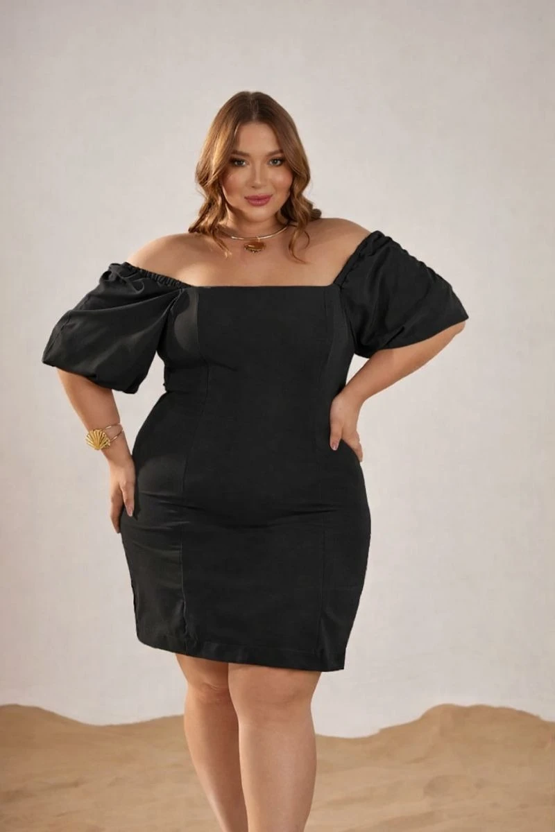 Vestido Preto Ombro a Ombro com Manga Bufante